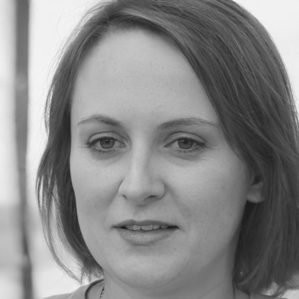 Portrait de Camille Moreau, experte en finance