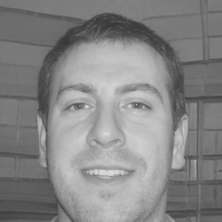 Portrait de Thomas Larson, consultant senior